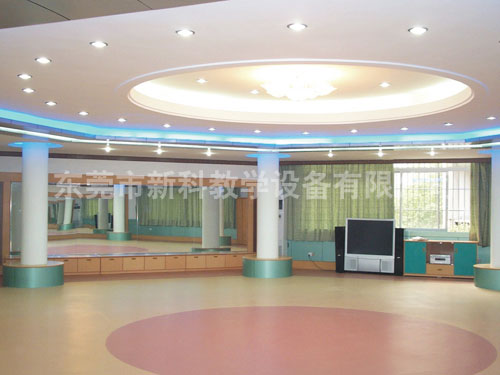 <a href='http://www.ea-led.com/chanpin/59-1.html' target='1' style='font-size:18px; font-weight:bold; color:#000000;'>舞蹈室</a>