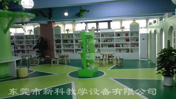 <a href='http://www.ea-led.com/chanpin/110-1.html' target='1' style='font-size:18px; font-weight:bold; color:#000000;'>圖書閱覽室</a>2