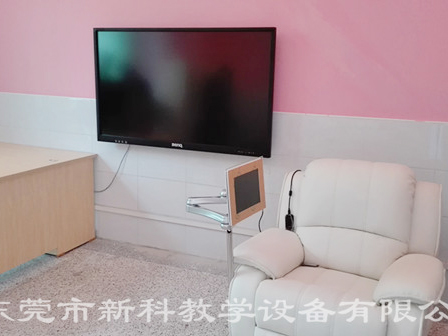 <a href='http://www.ea-led.com' target='1' style='font-size:14px; font-weight:bold; color:#0080ff;'>心理咨詢室</a>布置